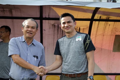 Bầu Đức: 'Tôi tôn trọng tình cảm của Kiatisak với ĐT Thái Lan'