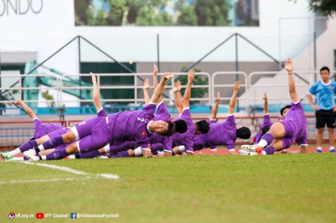 Người Thái chỉ đích danh đội đi tiếp ở bảng đấu của Việt Nam