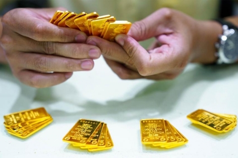Giá vàng hôm nay chiều 10/5: Đồng loạt tăng vọt