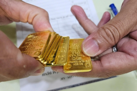 Giá vàng hôm nay tối 5/8: Vàng miếng SJC tăng mạnh