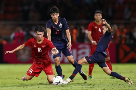 ĐT Việt Nam gặp thiệt thòi lớn trước Thái Lan ở bán kết AFF Cup