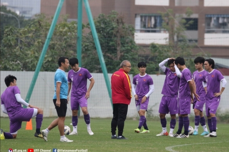 HLV Park có 'quyết định cứng rắn' với ĐT Việt Nam sau AFF Cup