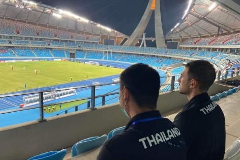 HLV Thái Lan có động thái 'lạ' ở trận thắng cảm xúc của U23 Việt Nam