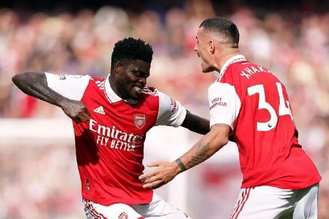 Cựu sao Arsenal nguy cơ ngồi tù vì cáo buộc hiếp dâm
