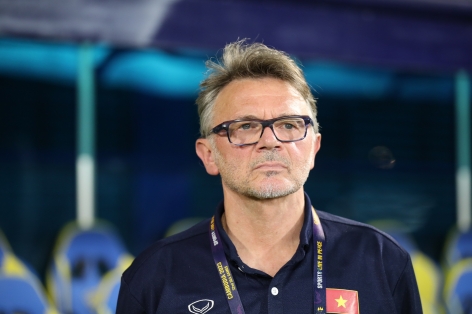 HLV Troussier đã làm được gì ở SEA Games lần này?