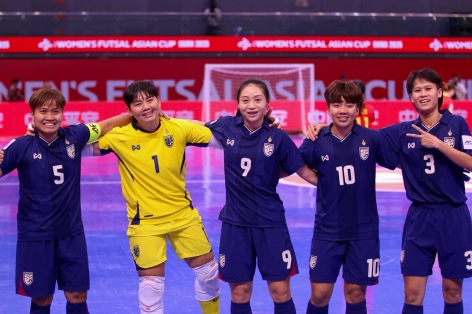 Thái Lan thắng ngược Trung Quốc để giành vé đến World Cup