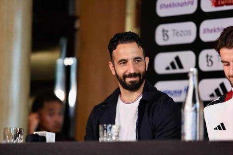 HLV Amorim: 'Tôi trân trọng trận đấu với ASEAN All-Stars'