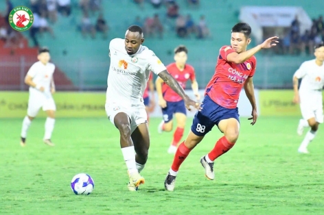 Chơi thiếu người, CAHN vẫn thắng cực đậm Bình Định