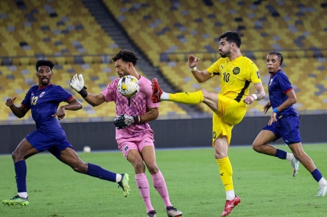 FIFA được yêu cầu điều tra Malaysia trước ngày đấu ĐT Việt Nam