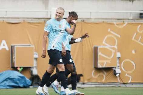 Hàng công thăng hoa, Man City dễ dàng đè bẹp Juventus