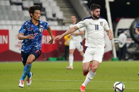 Tiền đạo tuyển Serbia chính thức cập bến V-League