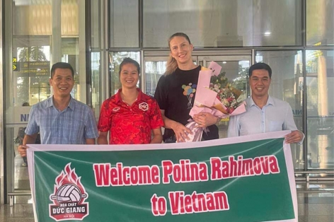 Ngôi sao bóng chuyền Polina Rahimova chính thức có mặt tại Việt Nam