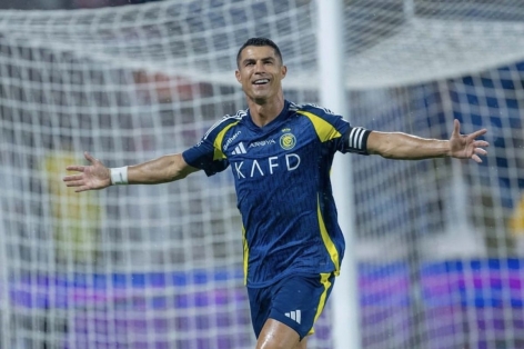 Ronaldo toả sáng đưa Al Nassr vào chung kết Siêu cúp Ả rập