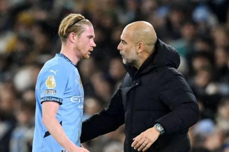 Pep nói một câu về De Bruyne thể hiện sự bế tắc