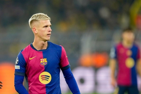 Dani Olmo rời Barca tới Manchester vào tháng Giêng?