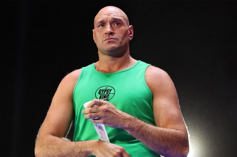 'Vua giang hồ' Tyson Fury hoãn giải nghệ, tái xuất võ đài năm 2026