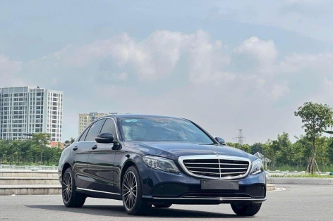 Bất ngờ với mức khấu hao của Mercedes C200 Exclusive 2021 sau hơn 2 năm lăn bánh