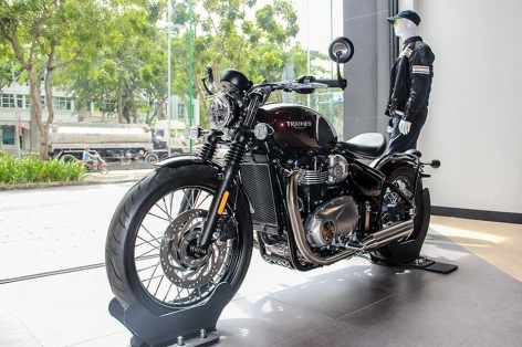 Bảng giá xe máy Triumph tại Việt Nam tháng 07/2025: Giá bán mới nhất các mẫu Bonneville, Trident, Tiger