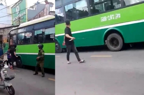 Tài xế xe tải cầm dao rượt đánh tài xế xe buýt giữa phố Sài Gòn sau va chạm giao thông