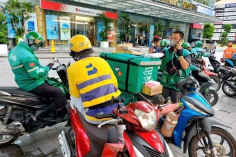 TP.HCM đặt mục tiêu cấm xe máy xăng chạy dịch vụ từ 2029: Lộ trình rõ ràng, hỗ trợ tài xế chuyển đổi