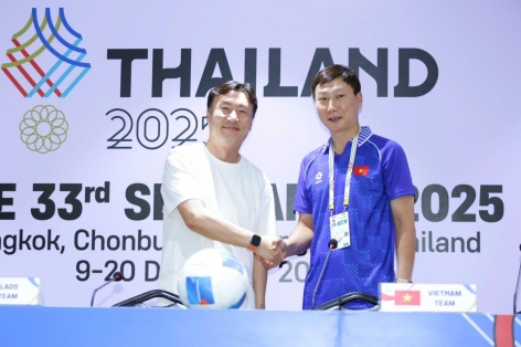 HLV Lào: 'Có vẻ U22 Malaysia mạnh hơn U22 Việt Nam'