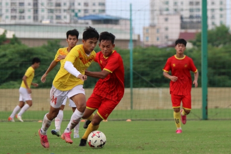 HLV U16 Việt Nam kỳ vọng 3 sao trẻ 'du học' Đức trước giải AFF