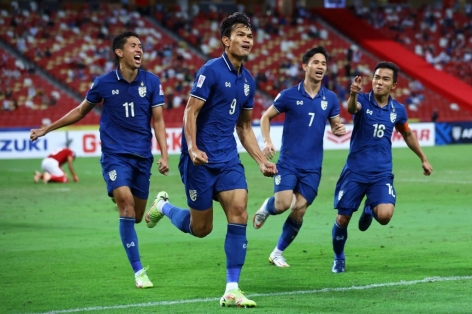 ĐT Thái Lan chấp nhận suy yếu, mang toàn 'cây nhà lá vườn' đá AFF Cup