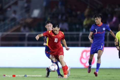Đối thủ ĐT Việt Nam 'thiệt đơn thiệt kép' trước ngày đá AFF Cup