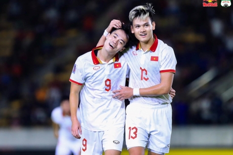 Trụ cột ĐT Việt Nam chia sẻ xúc động sau 'lần đầu tiên' ở AFF Cup