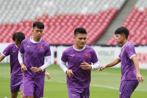 ĐT Việt Nam tập luyện chống 'vũ khí đặc biệt' của Indonesia ở AFF Cup