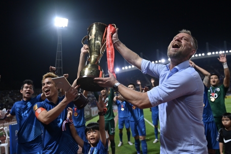 HLV Thái Lan nhận quà lớn sau AFF Cup, hướng tới mục tiêu World Cup