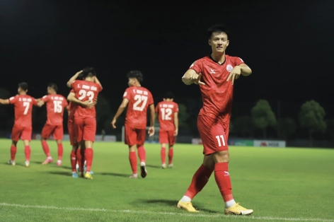 Sao U23 Việt Nam liên tục báo tin cực vui cho HLV Troussier