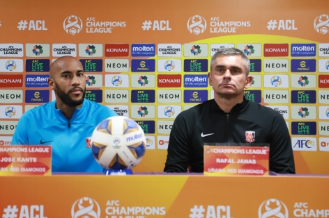 HLV Urawa Red: 'Không dễ để thắng đậm Hà Nội như trước'