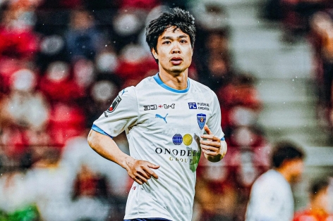 Công Phượng bất ngờ đá chính cho Yokohama FC