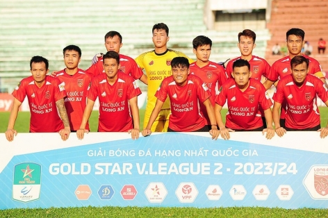 Đội từng vô địch V-League nguy cơ cao bỏ giải hạng Nhất