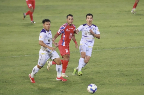Trực tiếp Hà Nội 0-1 TP HCM: Bất ngờ cực lớn