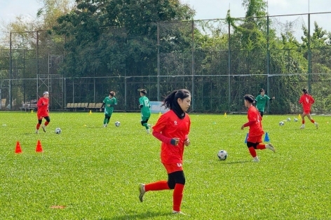 Tuyển thủ U19 nữ Việt Nam khẳng định quyết tâm trước giải AFF