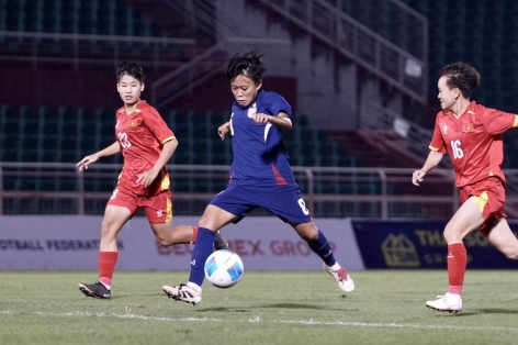 Trực tiếp U19 nữ Việt Nam 0-1 Thái Lan: Sai lầm