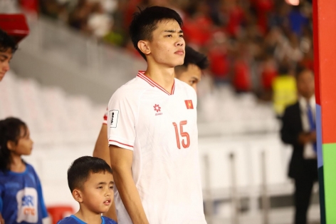 HLV Kim Sang Sik nhận tin không vui từ trụ cột U23 Việt Nam