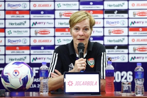 HLV Hà Lan nói gì khi thua đậm Việt Nam 0-6?