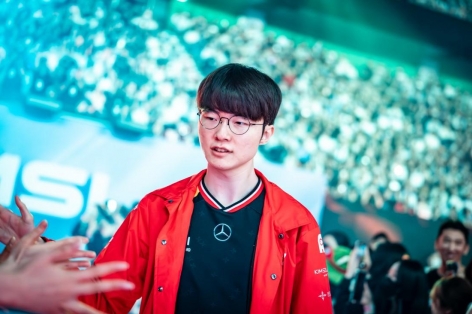 Faker đứng đầu trong lịch sử MSI nhưng lại chịu thua 2 huyền thoại LPL