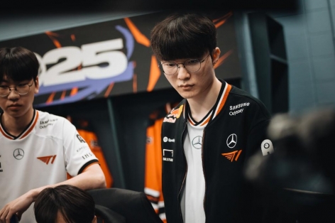 MSI 2025: Faker tiếp tục lập kỷ lục mới, khẳng định vị thế G.O.A.T của LMHT