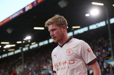 NÓNG: De Bruyne báo tin không thể buồn hơn cho Man City