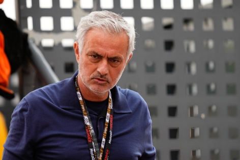 Mourinho vừa đến, hậu vệ ngôi sao đã khăn gói rời đội bóng?