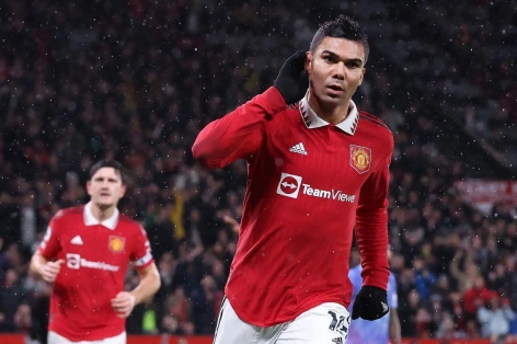 Ngôi sao MU sắp được tăng lương khủng, ngang với Ronaldo