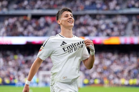 Sao trẻ đạt mốc 50 trận, Real phải trả thêm tiền cho Fenerbahce