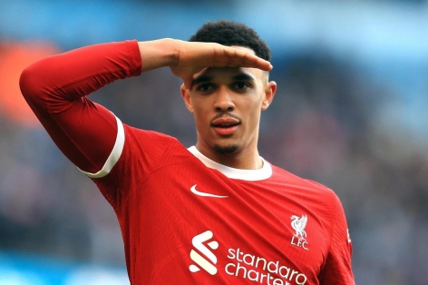 Khi trái tim Trent Alexander-Arnold rẽ lối về phía Bernabéu