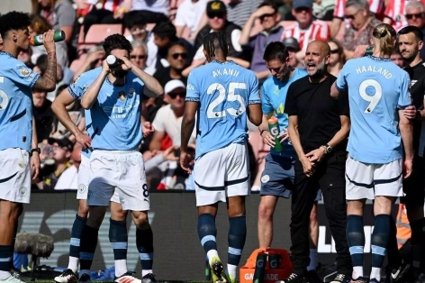 Guardiola chỉ ra điểm không hài lòng sau trận với Southampton