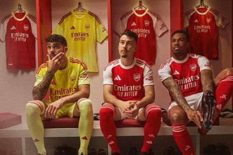 Arsenal công bố áo đấu sân nhà mùa giải 2025/26