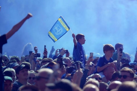 CĐV Everton xúc động chia tay Goodison Park sau 133 năm gắn bó